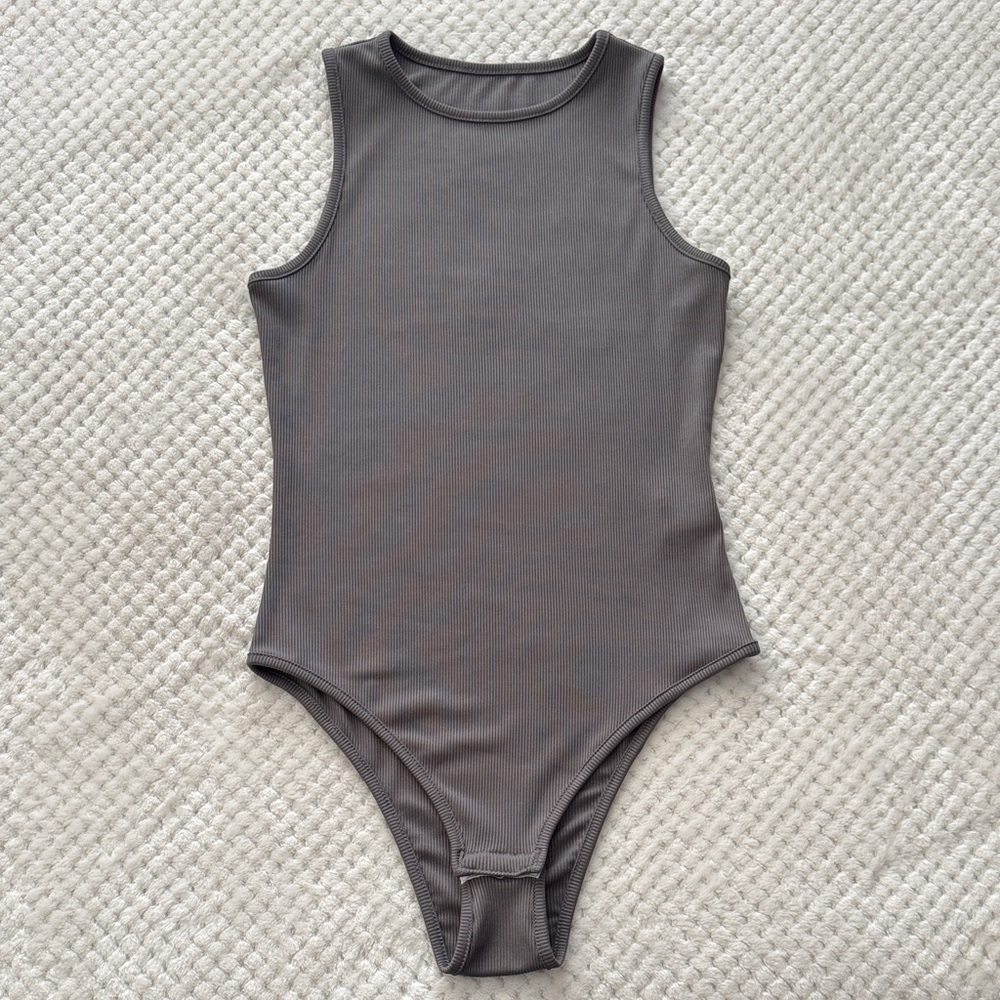 🖤 Vintage-Style Gray Ribbed Bodysuit, Size Small 🖤
